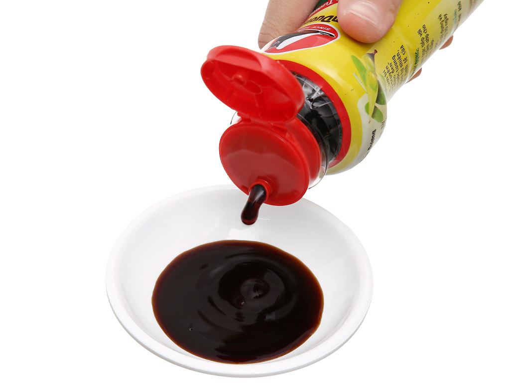 Nước tương đậu nành Nam Dương chính hiệu Con Mèo Đen chai 500ml 8