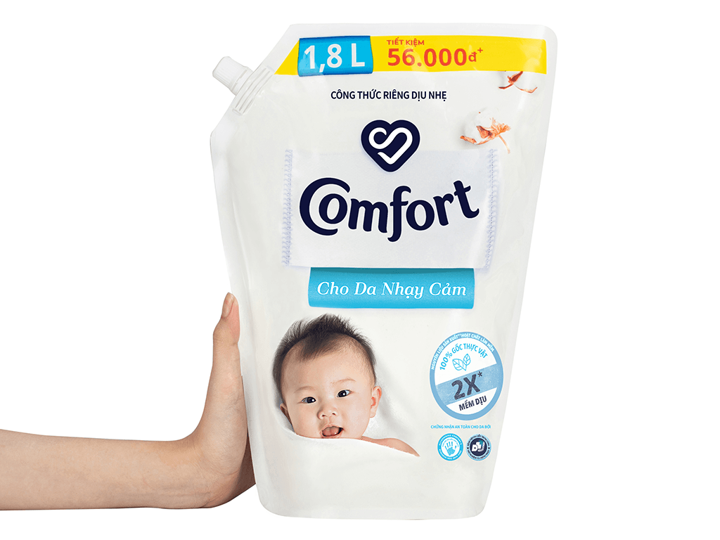 Nước xả cho bé Comfort với công thức riêng dịu nhẹ cho da nhạy cảm túi 1.8 lít 12