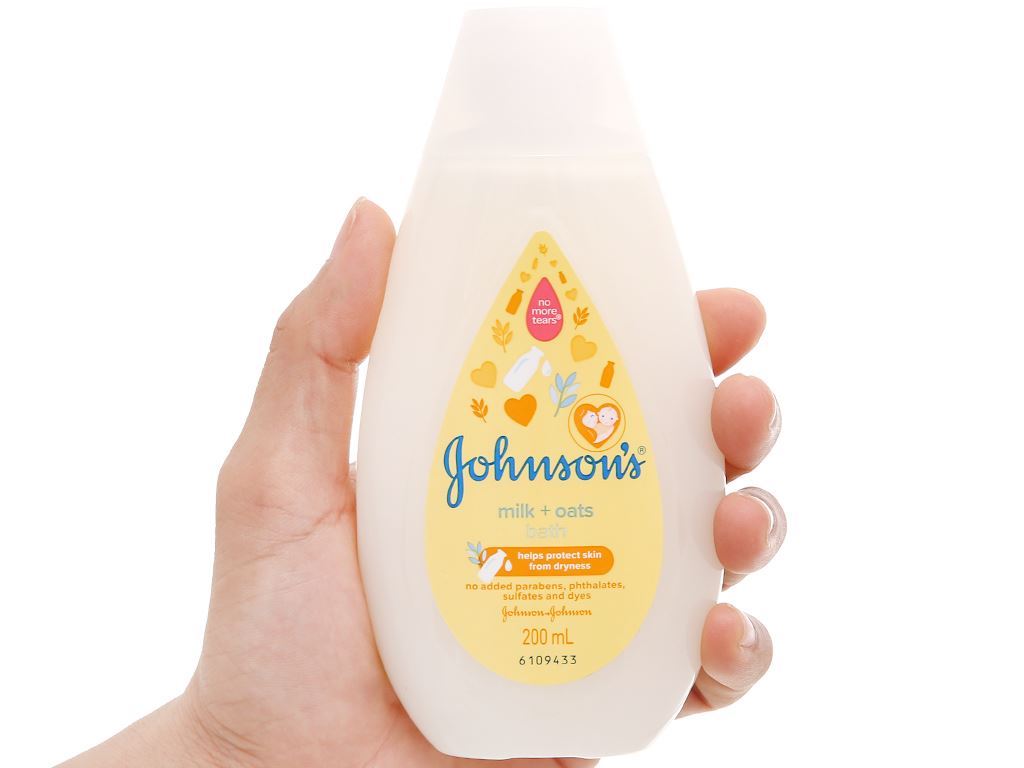 Sữa tắm Johnson's chứa sữa và yến mạch cheeky cherry 200ml 4