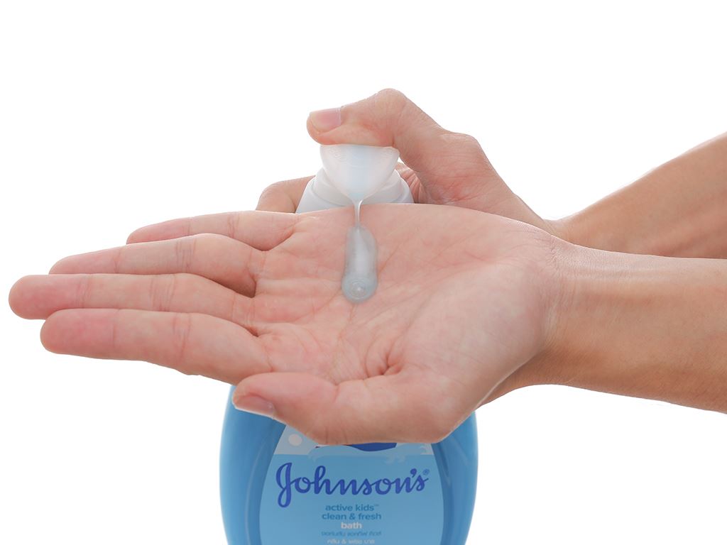 Sữa tắm cho bé Johnson's thơm mát năng động 500ml 5