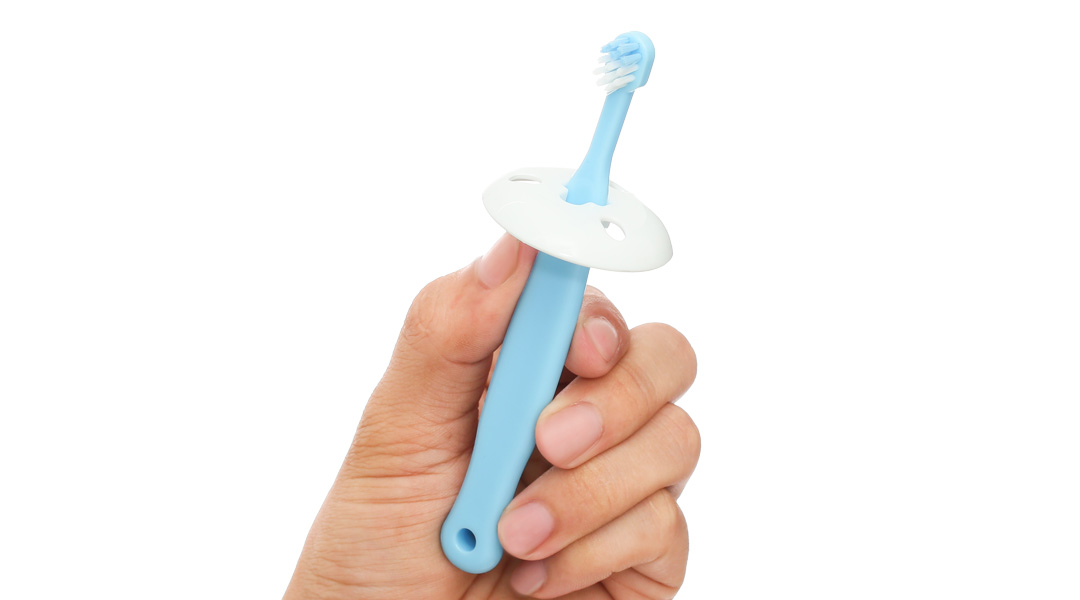 Bàn chải đánh răng Okamura Always 0390 cho bé từ 6 tháng - 3 tuổi (vỉ 2 cây) - 8