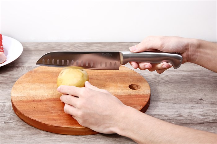 Dao thái inox Delites B2109-Q Màu Trắng