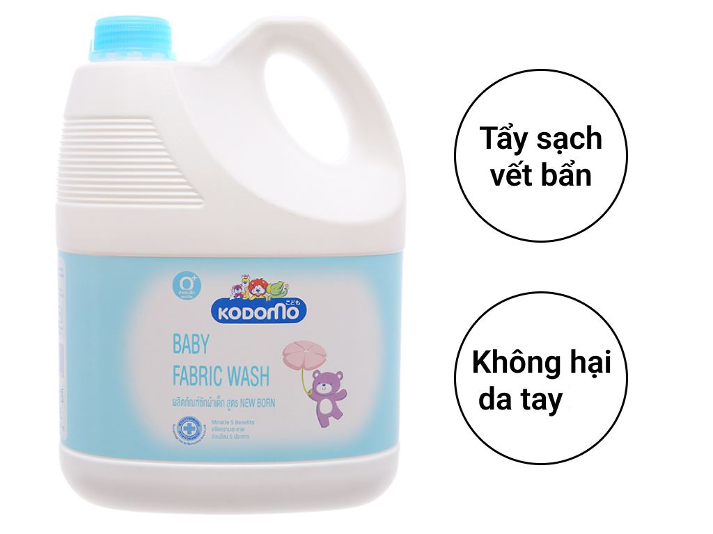 Nước giặt tẩy cho bé Kodomo xanh dịu nhẹ can 3 lít 2