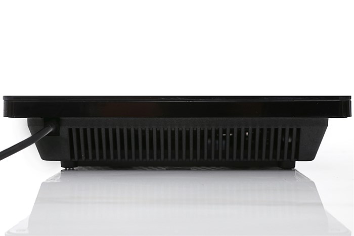 Bếp hồng ngoại Delites BHN01 Màu Đen