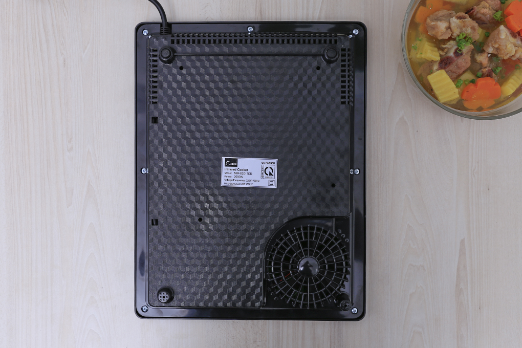 Bếp hồng ngoại Midea MIR-B2017DD Màu Đen