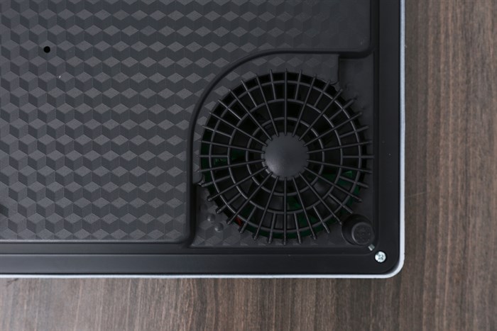 Bếp hồng ngoại Midea MIR-T2018DC Màu Đen