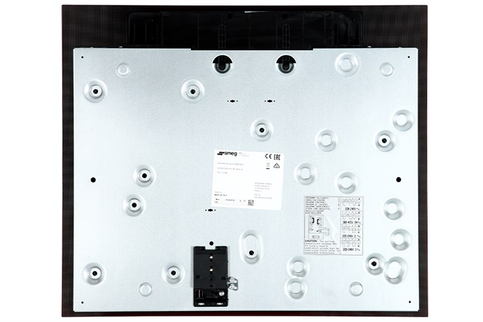 Bếp hồng ngoại 3 vùng nấu lắp âm Smeg SE363ETB (536.64.101) Màu Đen