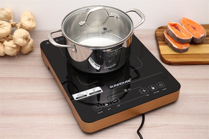 Bếp hồng ngoại đơn Sunhouse SHD 6015(EMC) 2000W Màu Đen