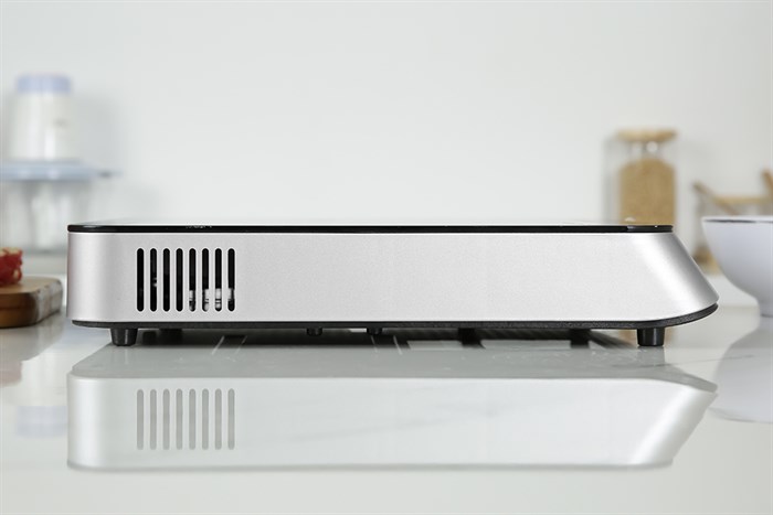 Bếp hồng ngoại Sunhouse SHD6024 Màu Đen