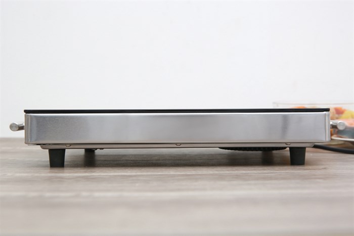 Bếp hồng ngoại Iruka I-77 Màu Đen