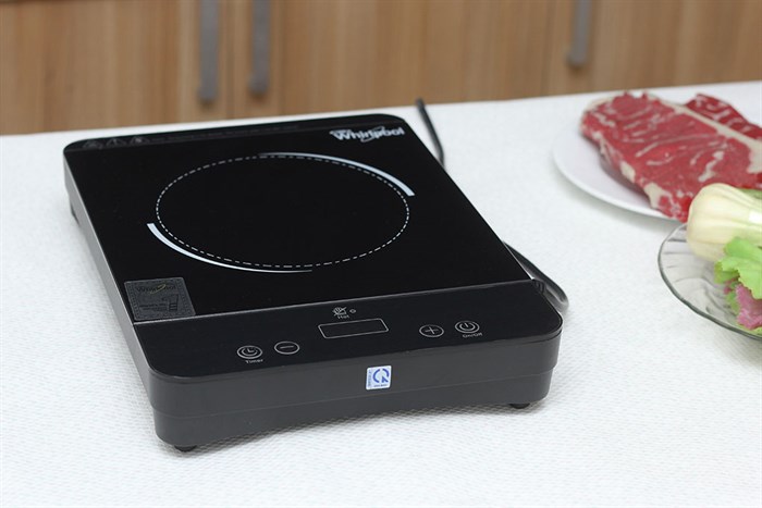 Bếp hồng ngoại Whirlpool ACT203/BLV Màu Đen