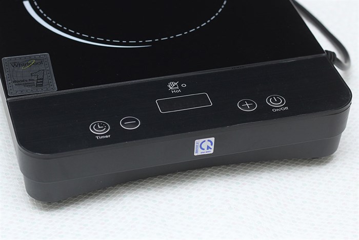 Bếp hồng ngoại Whirlpool ACT203/BLV Màu Đen