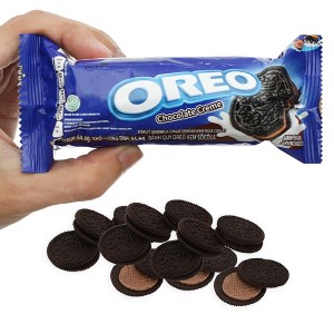 Bánh quy Oreo kem socola gói 64.4g