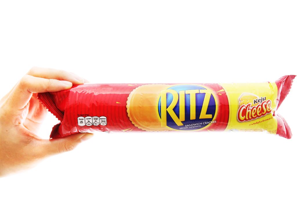 https://cdn.tgdd.vn/Products/Images/3357/79457/bhx/banh-quy-kep-kem-pho-mai-ritz-goi-118g-201912151654200230.jpg