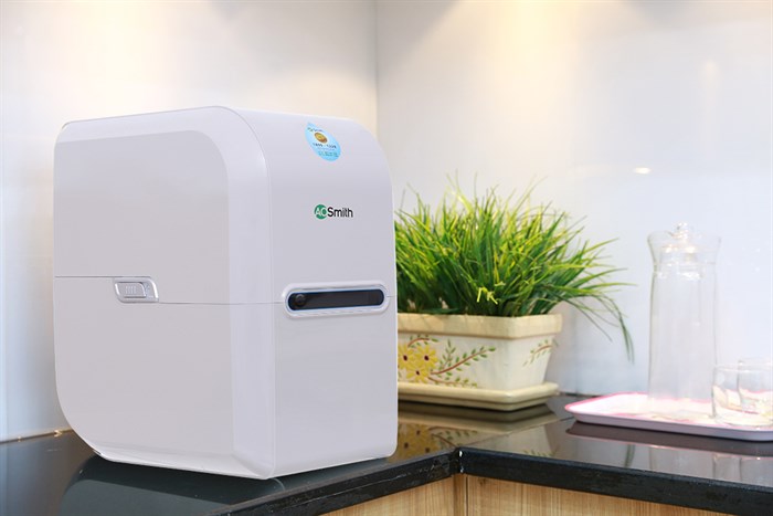 Máy lọc nước RO AOSmith AR75-A-S-1E 5 lõi Màu Xám