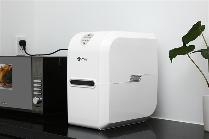 Máy lọc nước RO AOSmith E2 5 lõi Màu Trắng