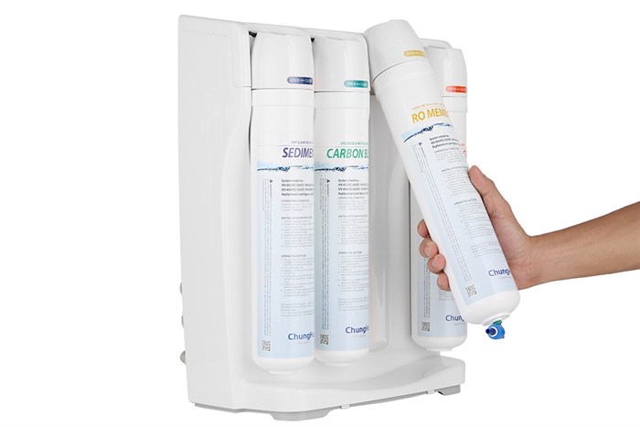 Máy lọc nước RO Chungho M9 4 lõi