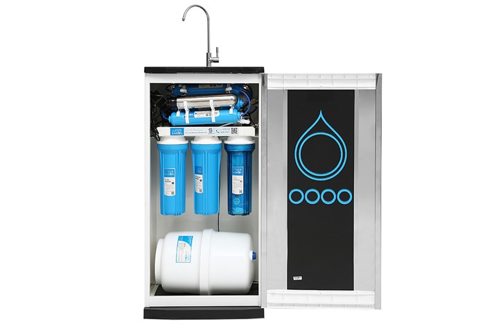 Máy lọc nước RO Karofi K9IQ-3S 9 lõi Màu Trắng - Đen