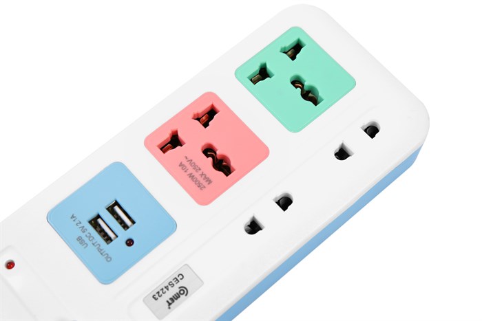 Ổ cắm điện Comet 4 lỗ 2 USB 3m CES4223 Màu Trắng