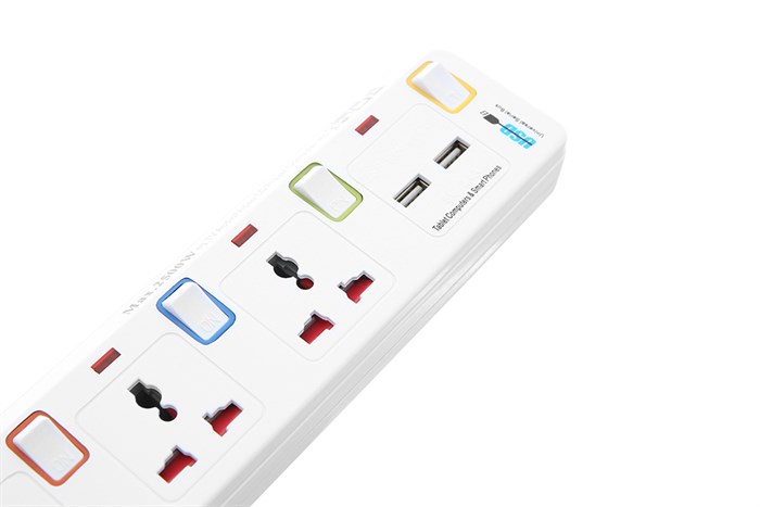 Ổ cắm điện Sunhouse 3 lỗ 2 USB 2.5m SHE-OC2-3RU Màu Trắng
