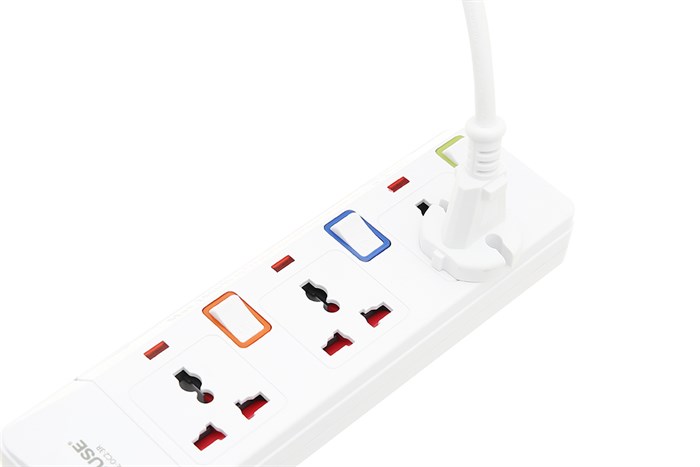 Ổ cắm điện Sunhouse 3 lỗ 2.5m SHE-OC2-3R Màu Trắng