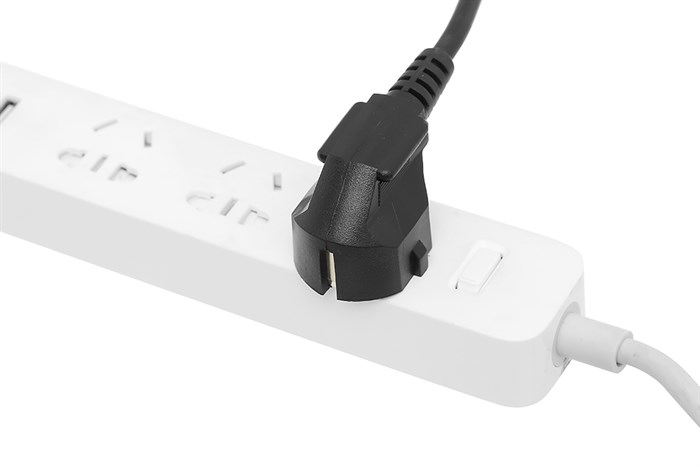 Dây nguồn đa năng DMAX 0.85m DD-004-BLACK-0.85M Màu Đen