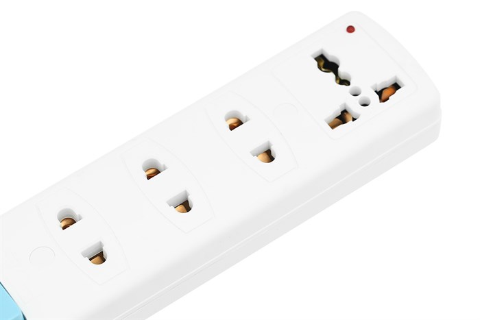 Ổ cắm AC 4 lỗ 3m AES011343 Màu Trắng