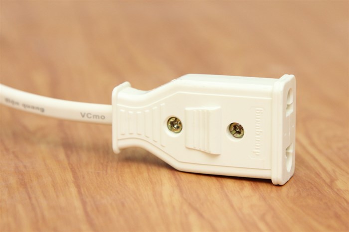 Cáp điện nối dài Điện Quang 5m 2PN Màu Trắng