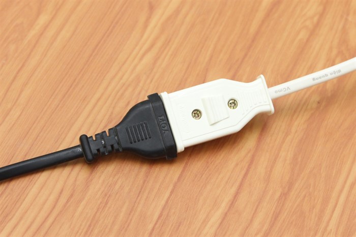 Cáp điện nối dài Điện Quang 5m 2PN Màu Trắng