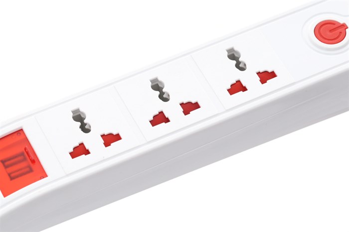 Ổ cắm điện Điện Quang 3 lỗ 2 USB 2m DBW103USB Màu Trắng