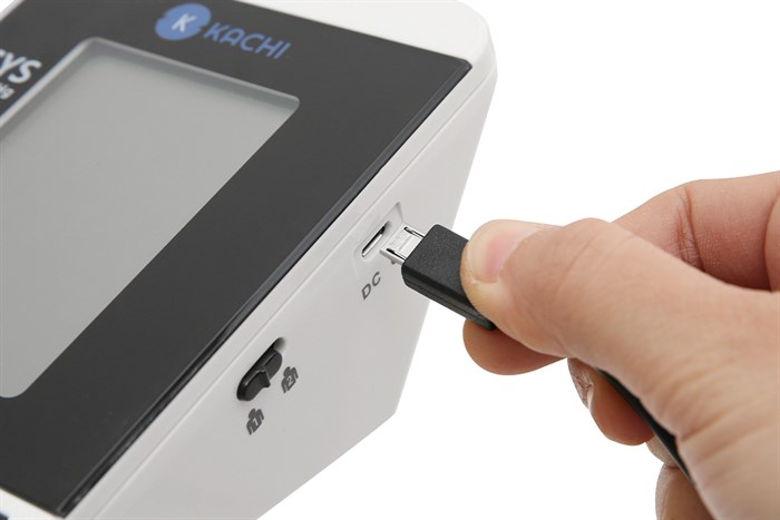 Máy đo huyết áp tự động Kachi MK-167 Màu Trắng