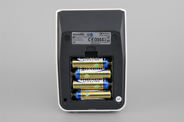 Máy đo huyết áp tự động Microlife B3 Basic Màu Trắng