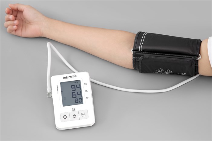 Máy đo huyết áp tự động Microlife B2 Basic Màu Trắng