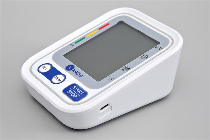 Máy đo huyết áp tự động Kachi RAK268 Màu Trắng