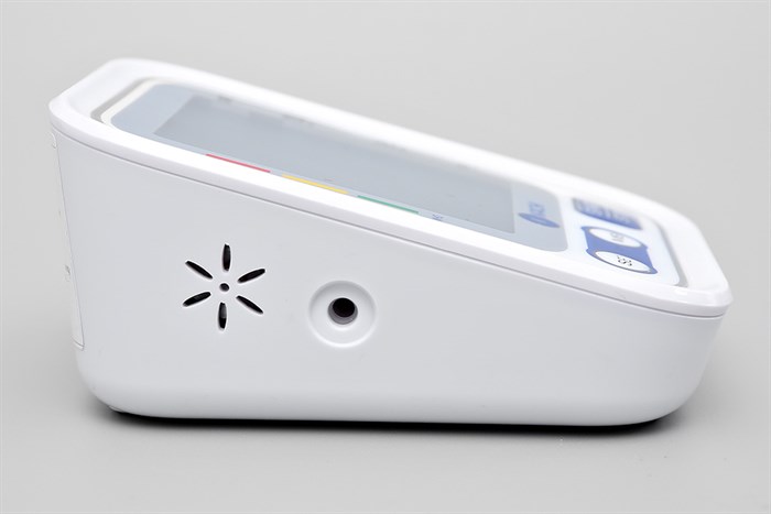 Máy đo huyết áp tự động Kachi RAK268 Màu Trắng