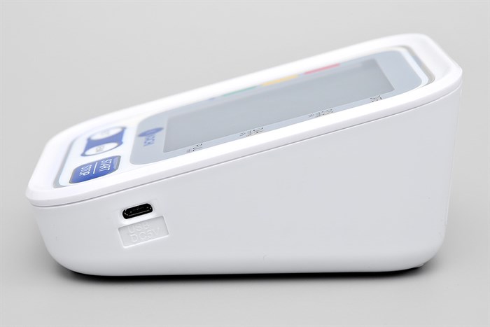 Máy đo huyết áp tự động Kachi RAK268 Màu Trắng