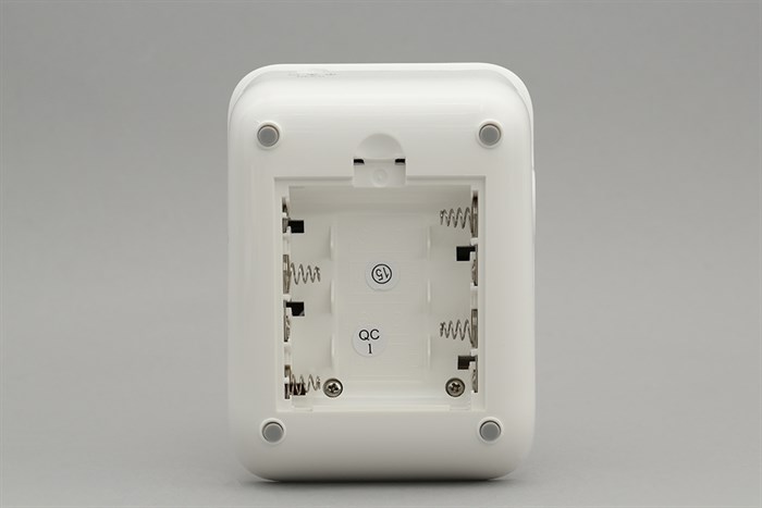 Máy đo huyết áp bắp tay điện tử Yuwell YE650A Màu Trắng