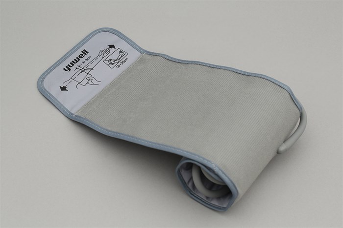 Máy đo huyết áp bắp tay điện tử Yuwell YE650A Màu Trắng