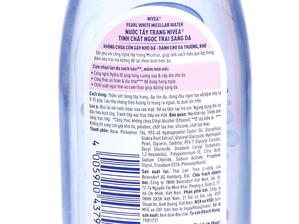 Nước tẩy trang Nivea Pearl White tinh chất ngọc trai sáng da chai 125ml 8