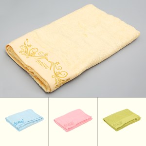 Khăn tắm Mollis BM3C 65cm x 130cm (giao màu ngẫu nhiên)