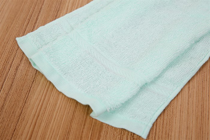 Khăn lau tay Latka KH959 45 x 33.5 cm Màu Xanh lá