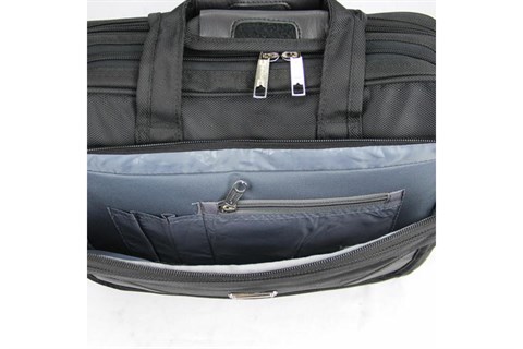 cap-khong-ngan-laptop-miti-mau-den-c32032