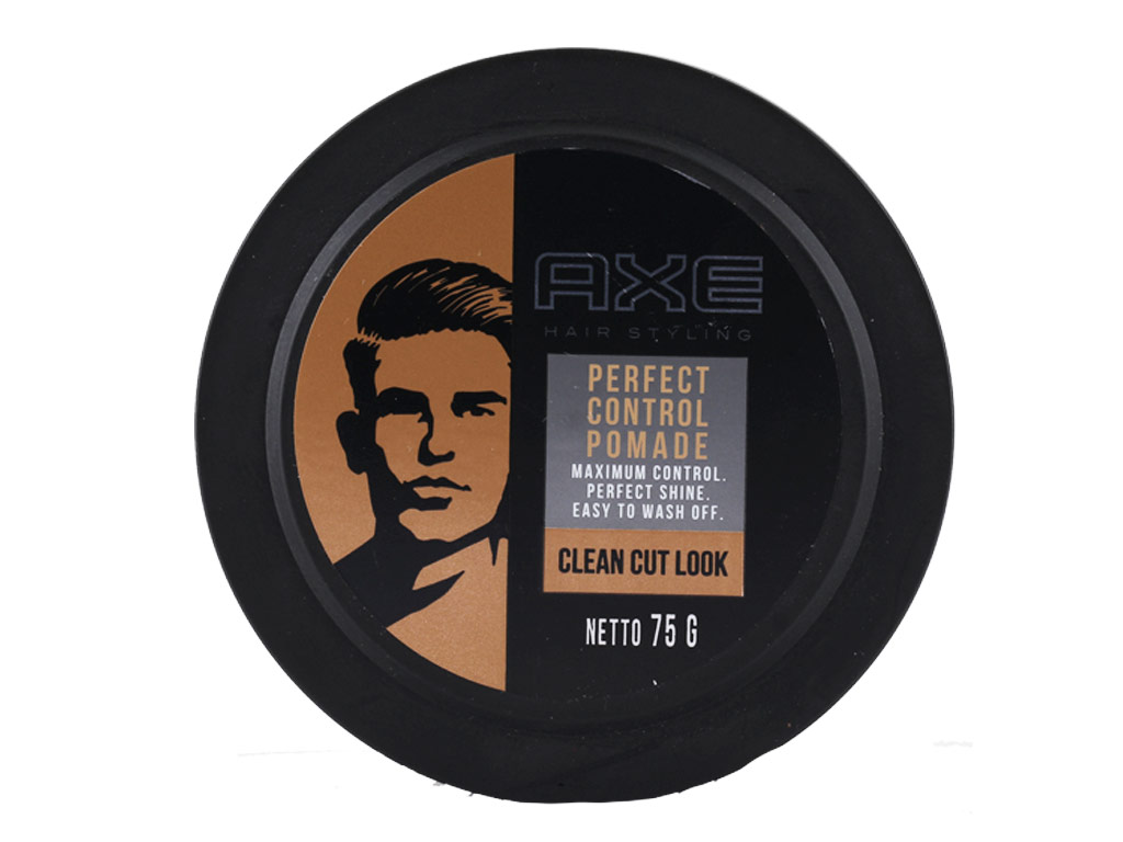 Sáp tạo kiểu tóc Axe Perfect Control Pomade sẽ giúp bạn hoàn thiện phong cách và tạo nên nét thu hút đầy lôi cuốn. Với khả năng giữ nếp đáng mơ ước và không bị bết dính, sáp tạo kiểu tóc Axe Perfect Control Pomade là lựa chọn lý tưởng cho các quý ông muốn \