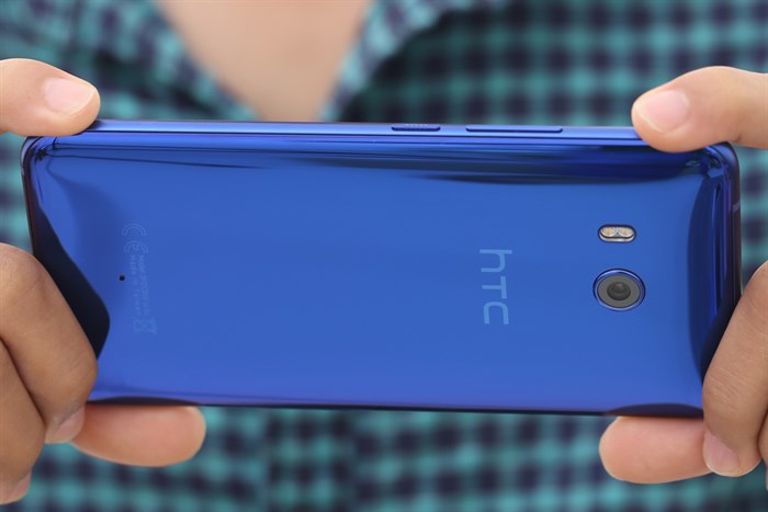 Điện thoại HTC U11