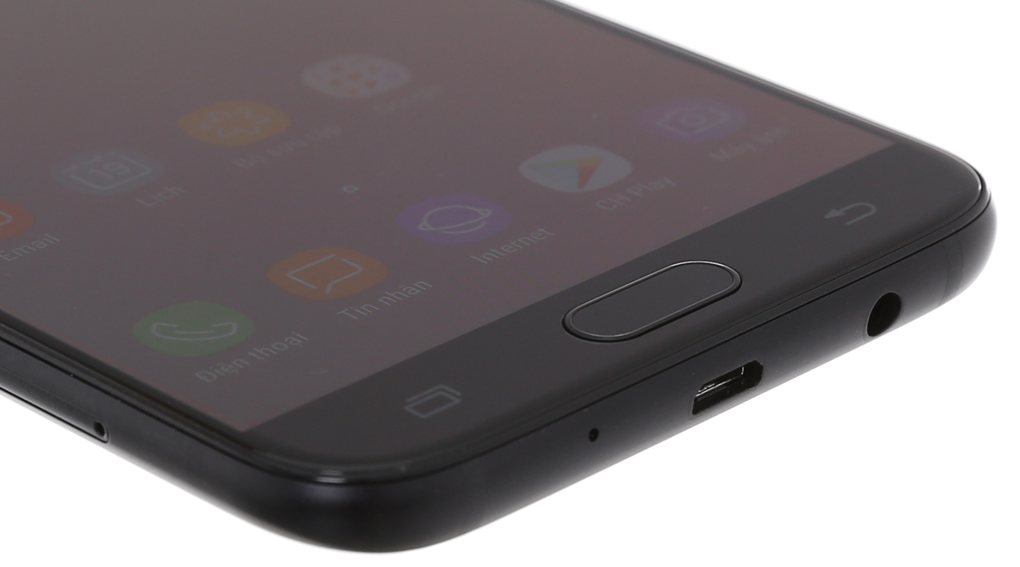 Điện thoại Samsung Galaxy J7 Pro