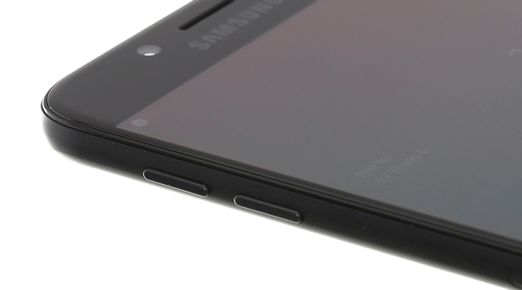 Điện thoại Samsung Galaxy J7 Pro