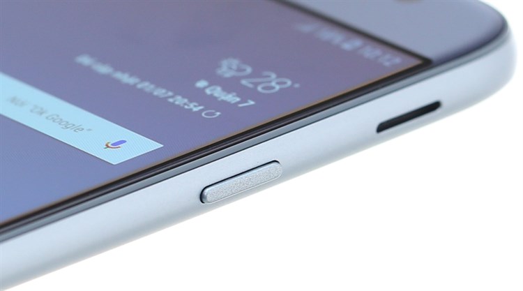 Điện thoại Samsung Galaxy J7 Pro