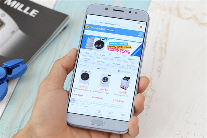 Điện thoại Samsung Galaxy J7 Pro