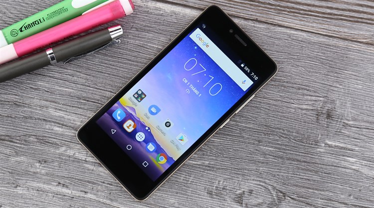 Điện thoại Mobiistar Zoro 4G