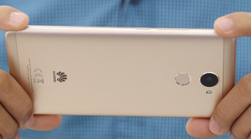Điện thoại Huawei Y7 Prime